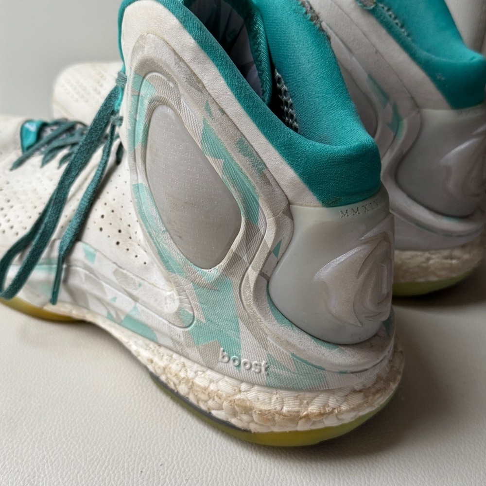 Adidas D Rose 5 Teal and White Basketball Shoes - Picture 8 of 14